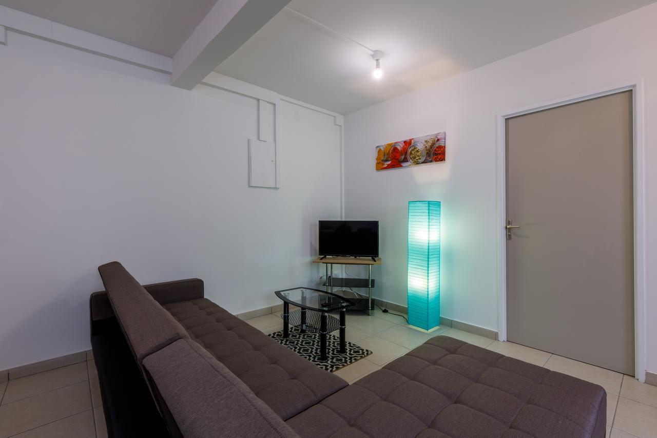 Le Bon Spot Appartements Saint-Denis Exteriör bild